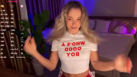 evielina online show from July 14, 2026, 11:54 pm