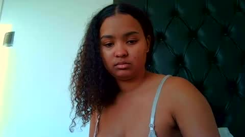 courtney online show from June 26, 2026, 5:34 am
