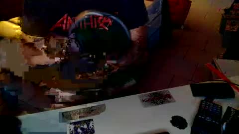 Gio online show from June 14, 2026, 8:22 pm