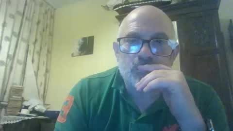 f1zzeek online show from May 9, 2026, 12:27 am
