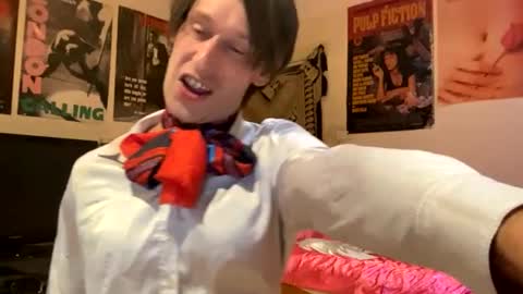 fagboysissy online show from June 30, 2026, 12:00 am