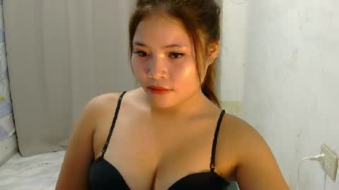 Snapshot of fahara_lea chatting on July 18, 2026, 12:26 am fahara_lea online show from July 18, 2026, 12:26 am