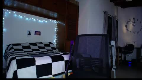 Snapshot of farid_24 chatting on July 11, 2026, 2:58 am farid_24 online show from July 11, 2026, 2:58 am