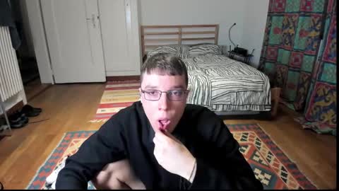 fausto896098 online show from February 9, 2026, 11:20 pm