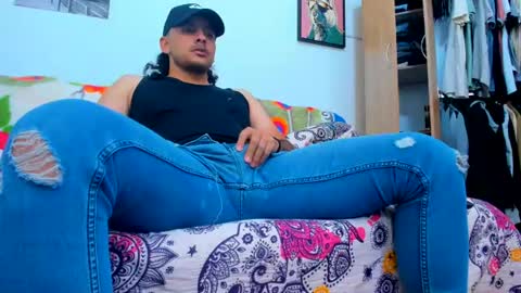 favid95 online show from July 19, 2026, 1:20 am