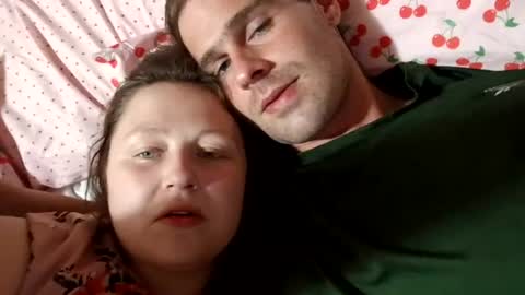 feastonme00 online show from August 2, 2026, 3:16 am