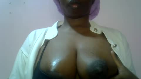 felicia online show from July 26, 2026, 11:33 pm
