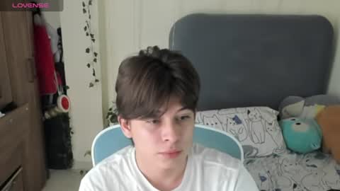 Felix leex online show from June 17, 2026, 7:04 pm