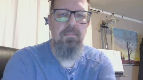 Snapshot of figuredraw chatting on July 18, 2026, 8:56 pm figuredraw online show from July 18, 2026, 8:56 pm