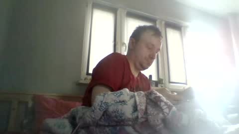 Snapshot of filipek757 chatting on June 15, 2026, 7:54 am filipek757 online show from June 15, 2026, 7:54 am