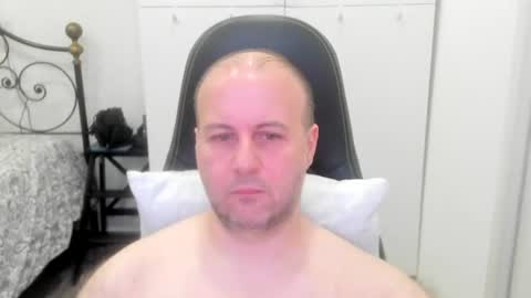 filippo12356 online show from June 15, 2026, 9:33 am