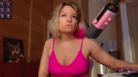 Lady online show from June 25, 2026, 4:00 pm