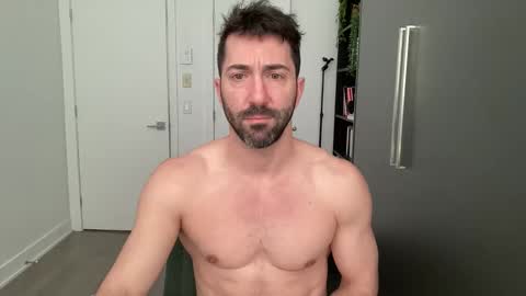 Finn Riley online show from February 10, 2026, 5:50 pm