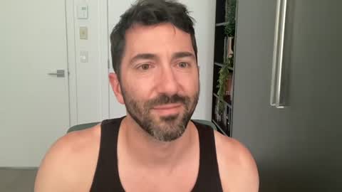 Finn Riley online show from July 4, 2026, 6:03 pm