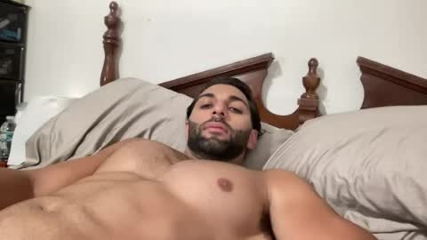 fitcurvyman4fun_69 online show from June 27, 2026, 6:02 pm