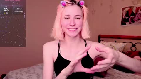 FlexiMona online show from July 11, 2026, 9:01 am
