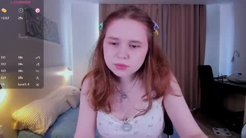 Hayley  I WILL COME BACK ON MAY 27TH 6pm UTC online show from June 24, 2026, 6:12 am