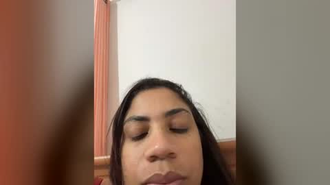 floramorena online show from July 30, 2026, 2:27 pm