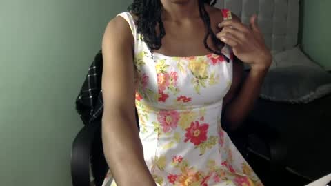 flower748 online show from July 7, 2026, 11:36 am