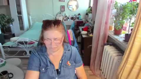 Flowerlower online show from July 18, 2026, 6:34 pm