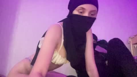 Fluttershyxxx online show from July 3, 2026, 11:11 pm