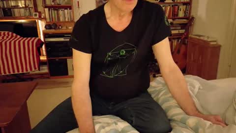 Snapshot of foolforyoubabe chatting on April 6, 2026, 7:15 pm cum together online show from April 6, 2026, 7:15 pm