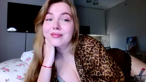 Cindy online show from August 6, 2026, 8:33 pm