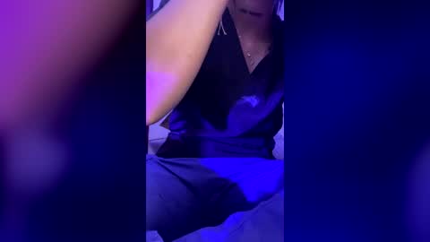 foxyhillx online show from July 22, 2026, 7:38 pm