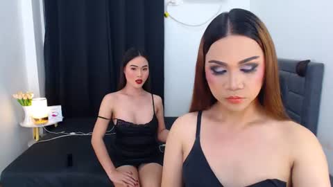Francine and Carla online show from July 22, 2026, 3:20 am