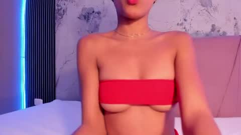 Laura online show from July 23, 2026, 8:07 pm
