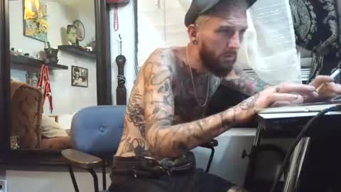 Frankie DRay   LikeFollowShareBuild online show from June 21, 2026, 2:03 am