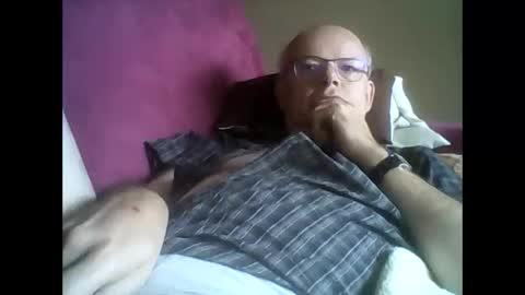 Frantz online show from October 19, 2025, 1:23 pm
