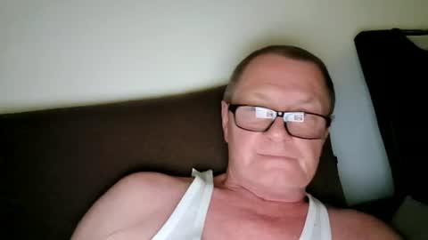 Wolfi online show from June 18, 2026, 12:31 pm
