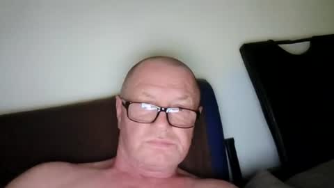 Wolfi online show from June 26, 2026, 8:41 am