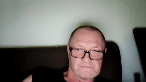 Wolfi online show from July 5, 2026, 12:34 pm