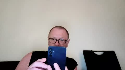 Wolfi online show from July 12, 2026, 5:20 am