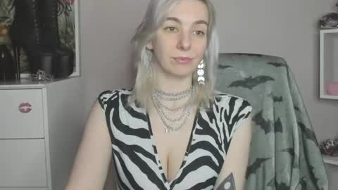 Anne online show from July 8, 2026, 9:03 am