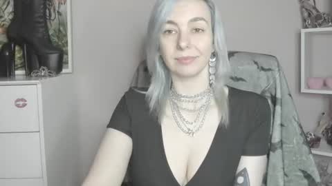 Anne online show from July 21, 2026, 6:38 am