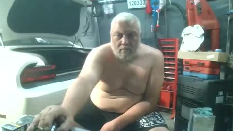 frenchdaddy95 online show from July 20, 2026, 5:15 pm