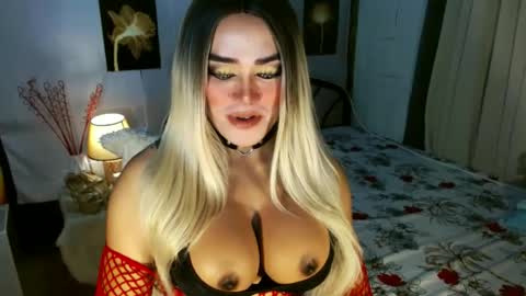 Miss Frea  online show from July 1, 2026, 7:13 pm