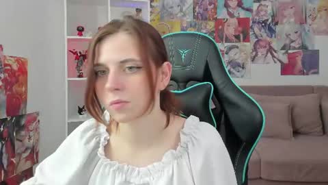 FreyaVeys online show from June 29, 2026, 5:03 am