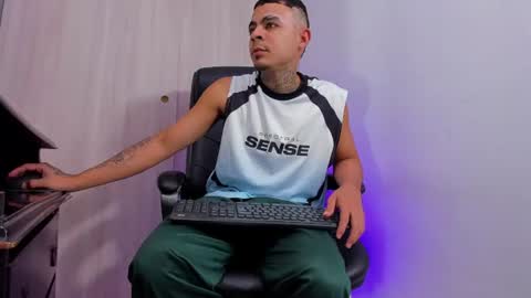 freyva_ online show from August 6, 2026, 5:09 am