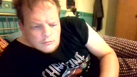 Tom online show from July 26, 2026, 3:47 am