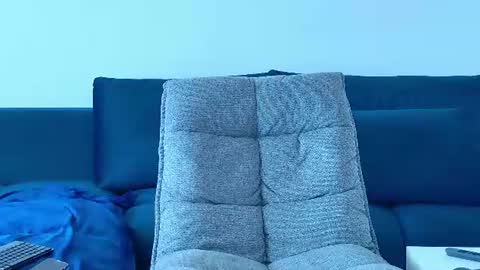 fuckkk_offf online show from June 18, 2026, 9:14 am
