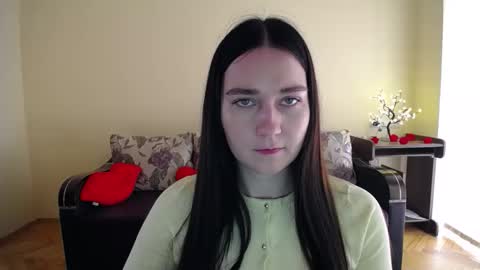 Snapshot of gabby_di chatting on April 25, 2026, 8:17 am Jaklin online show from April 25, 2026, 8:17 am