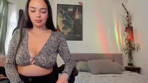 gabyaridiii online show from May 10, 2026, 3:06 pm