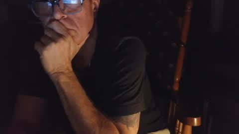 garnettrobert438 online show from July 2, 2026, 2:33 am