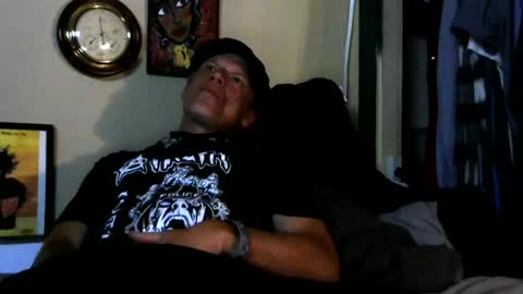 gavingooning online show from July 7, 2026, 2:03 am