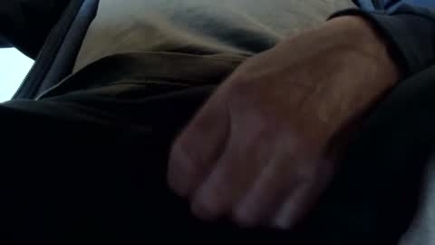 gent063 online show from May 19, 2026, 12:33 pm