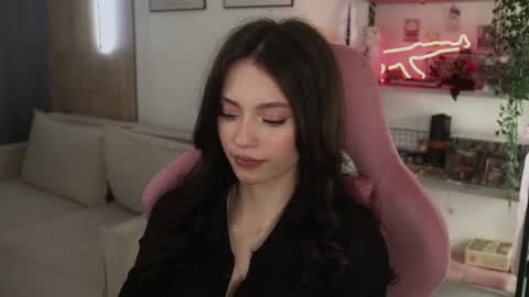 georgiamorandi online show from June 13, 2026, 1:31 pm